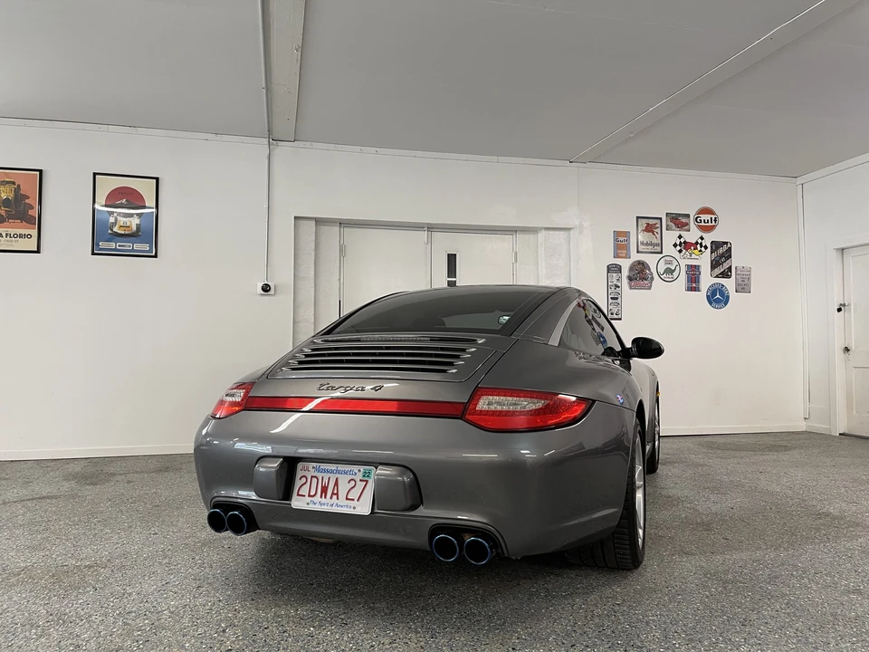 2009 Porsche 997 Carrera - Image 26 of 31