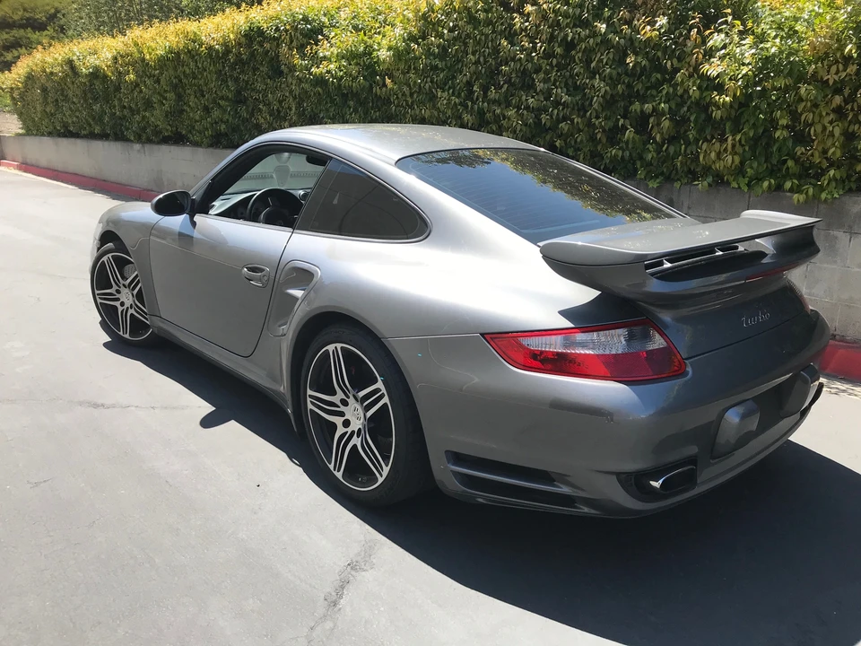 2009 Porsche 997 Turbo - Image 2 of 31