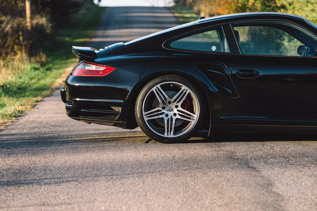 2009 Porsche 997 Turbo - Image 9 of 31