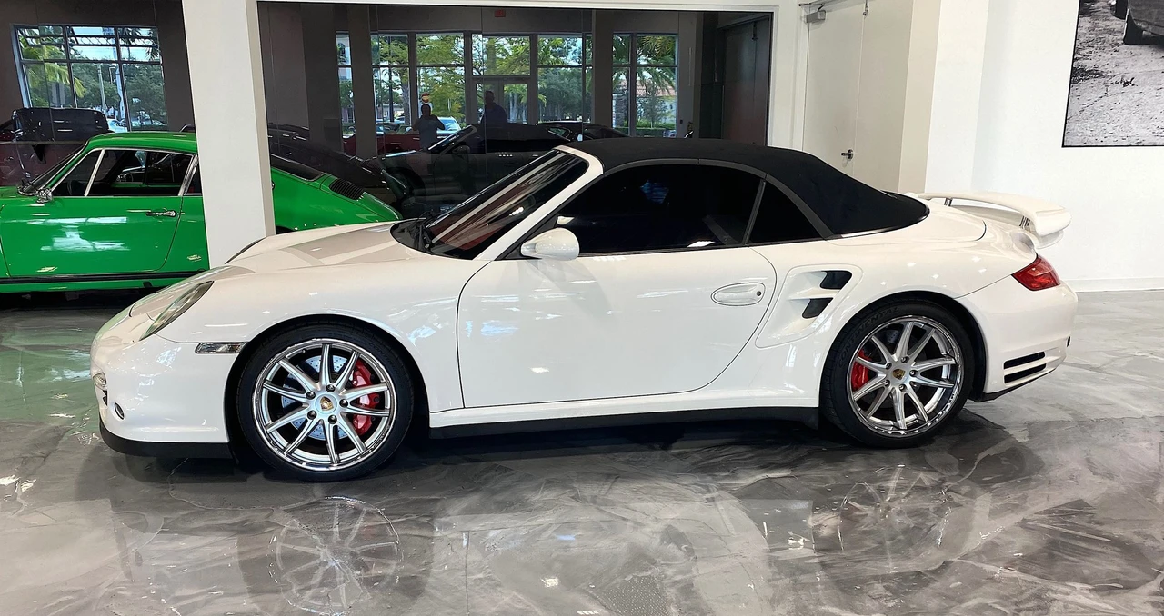 2009 Porsche 997 Turbo - Image 8 of 10