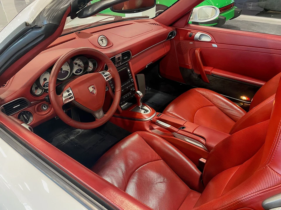 2009 Porsche 997 Turbo - Image 9 of 10