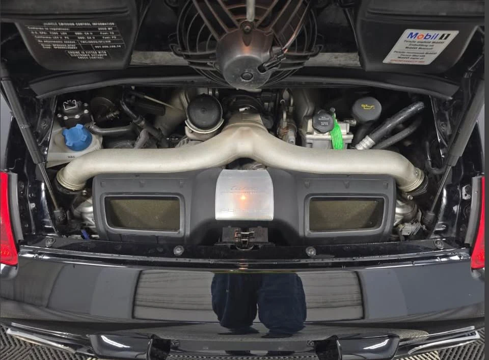 2009 Porsche 997 Turbo - Image 19 of 20