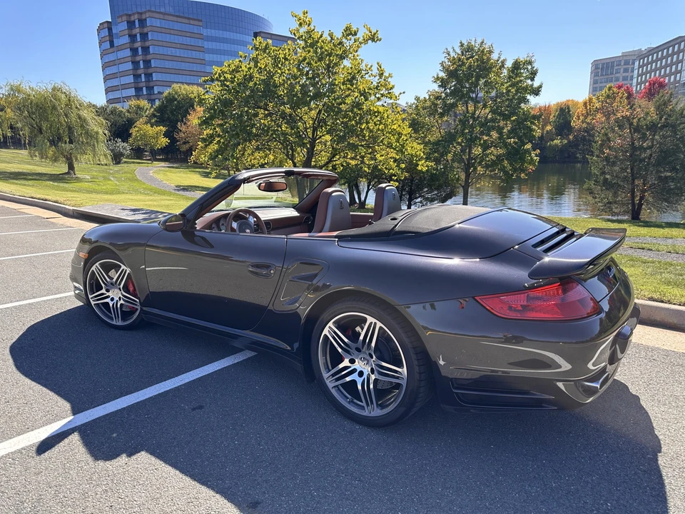 2009 Porsche 997 Turbo - Image 11 of 31