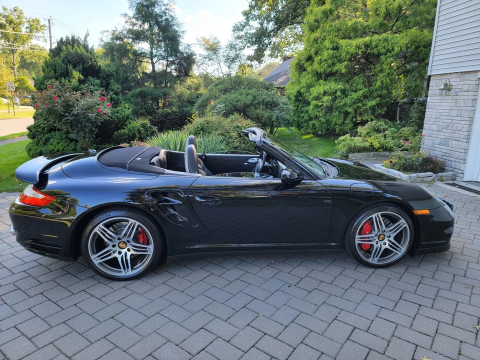 2009 Porsche 997 Turbo - Image 6 of 31