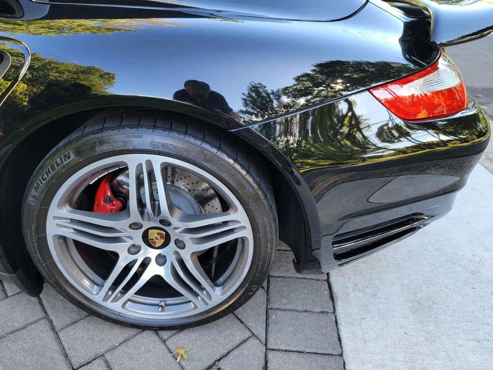 2009 Porsche 997 Turbo - Image 23 of 31