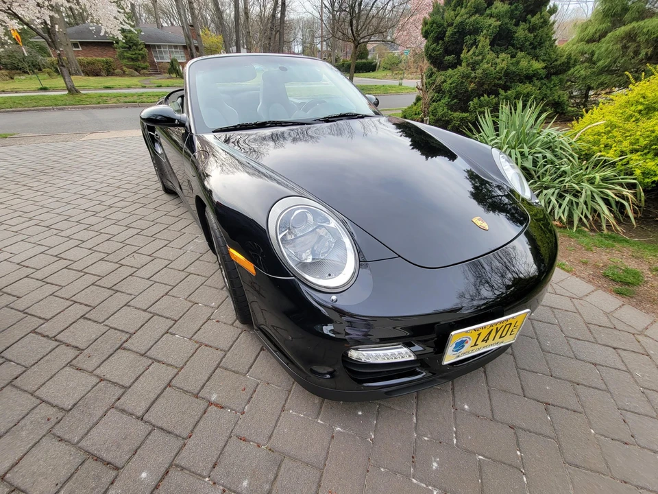 2009 Porsche 997 Turbo - Image 14 of 31