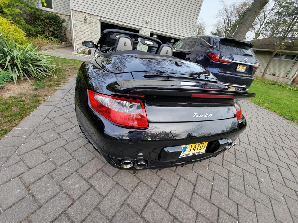 2009 Porsche 997 Turbo - Image 24 of 31