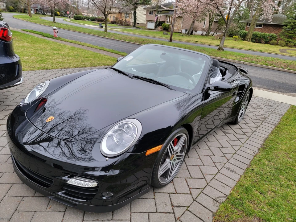 2009 Porsche 997 Turbo - Image 3 of 31