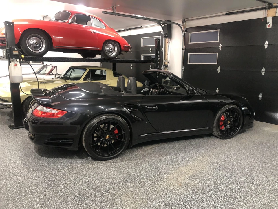 2009 Porsche 997 Turbo - Image 18 of 31