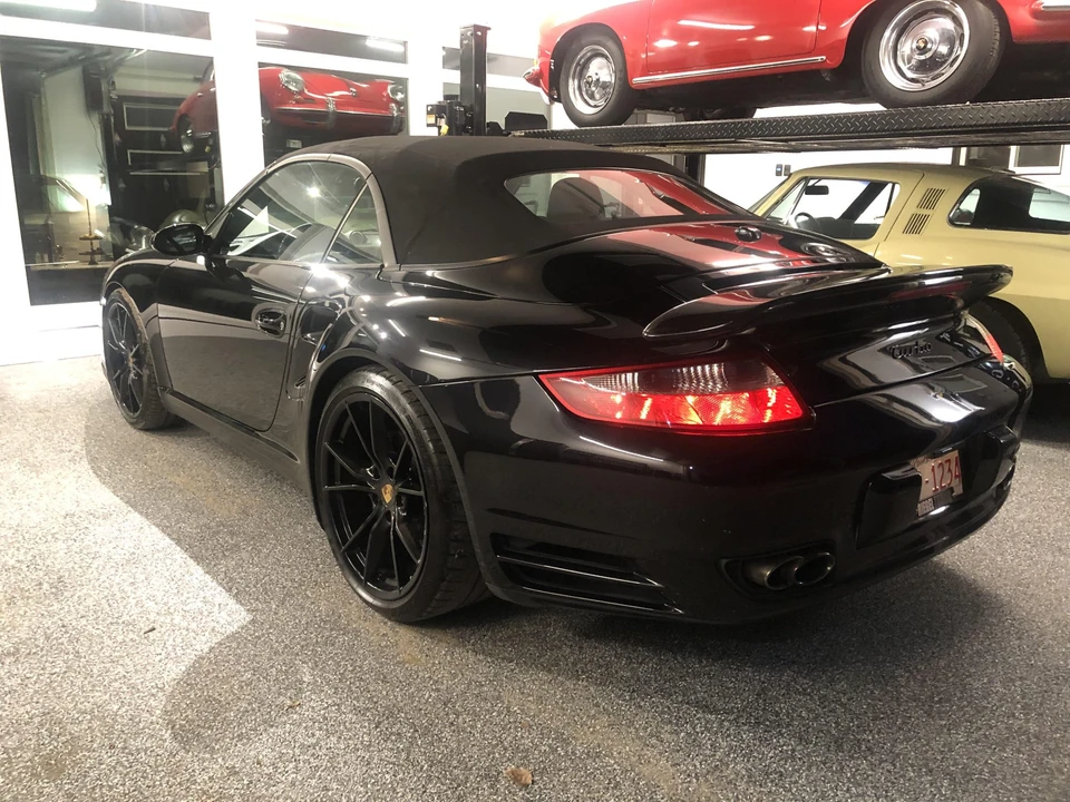 2009 Porsche 997 Turbo - Image 30 of 31