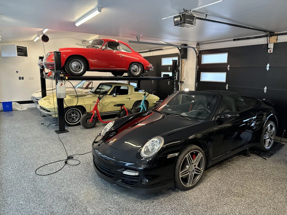 2009 Porsche 997 Turbo - Image 4 of 31
