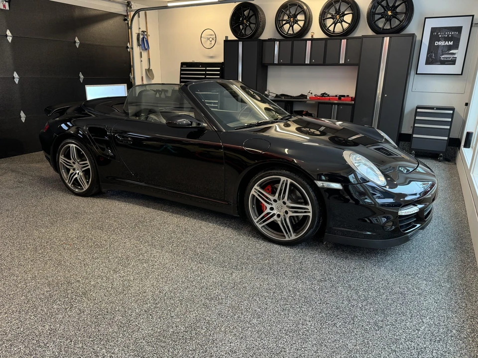 2009 Porsche 997 Turbo - Image 2 of 31