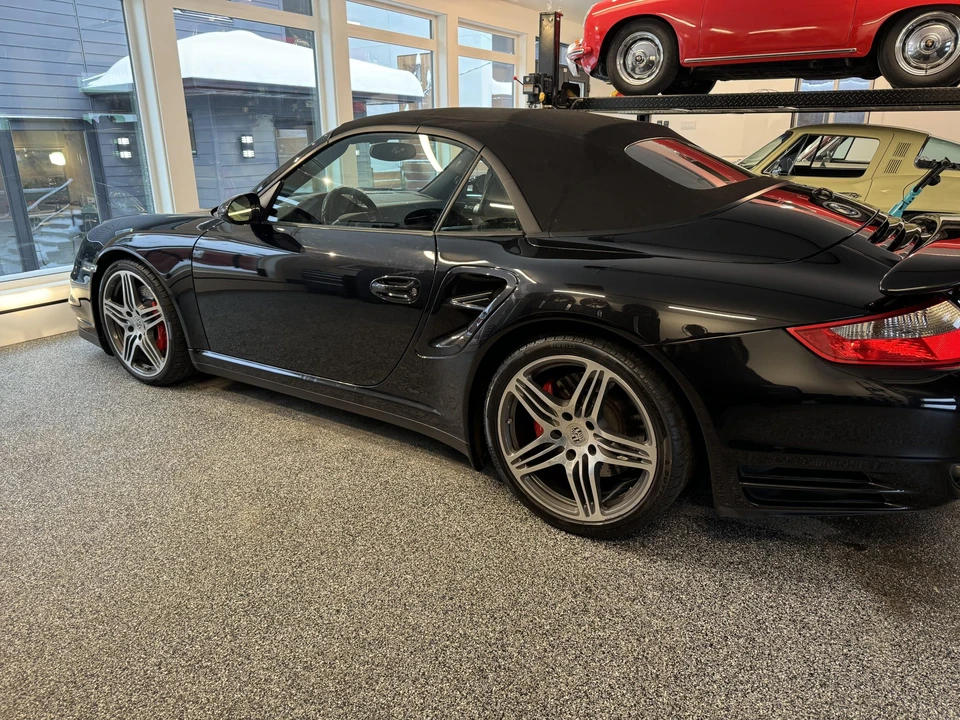 2009 Porsche 997 Turbo - Image 12 of 31