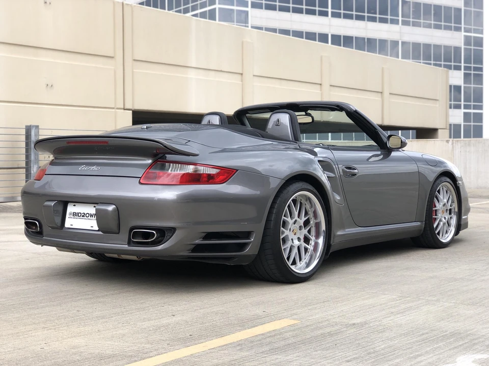 2009 Porsche 997 Turbo - Image 16 of 31