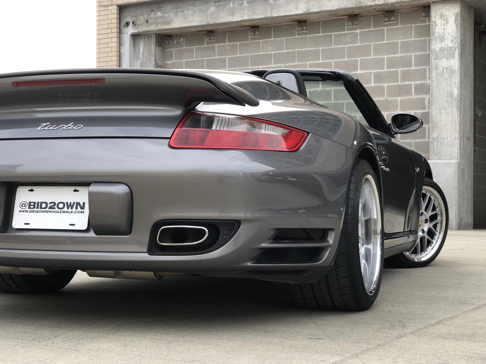 2009 Porsche 997 Turbo - Image 24 of 31