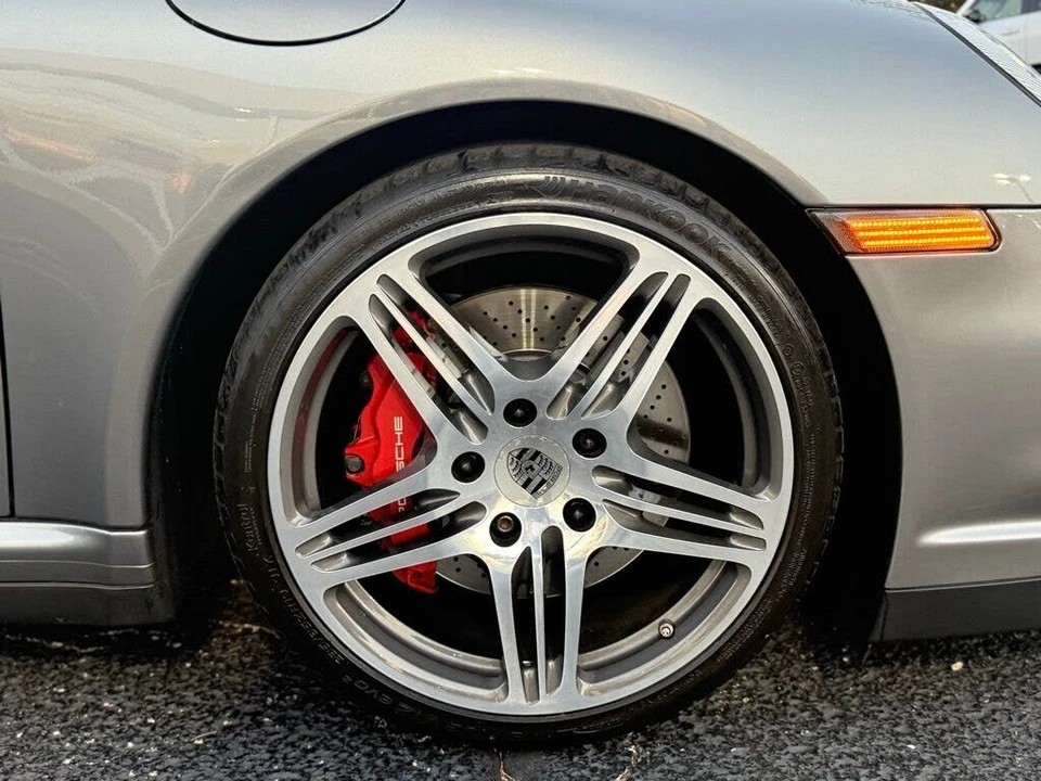 2009 Porsche 997 Turbo - Image 30 of 31