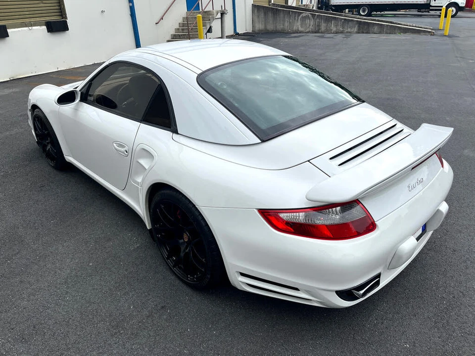 2009 Porsche 997 Turbo - Image 10 of 31