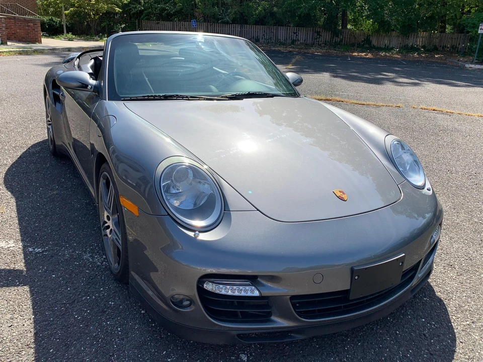 2009 Porsche 997 Turbo - Image 16 of 31