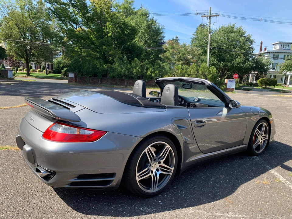 2009 Porsche 997 Turbo - Image 15 of 31