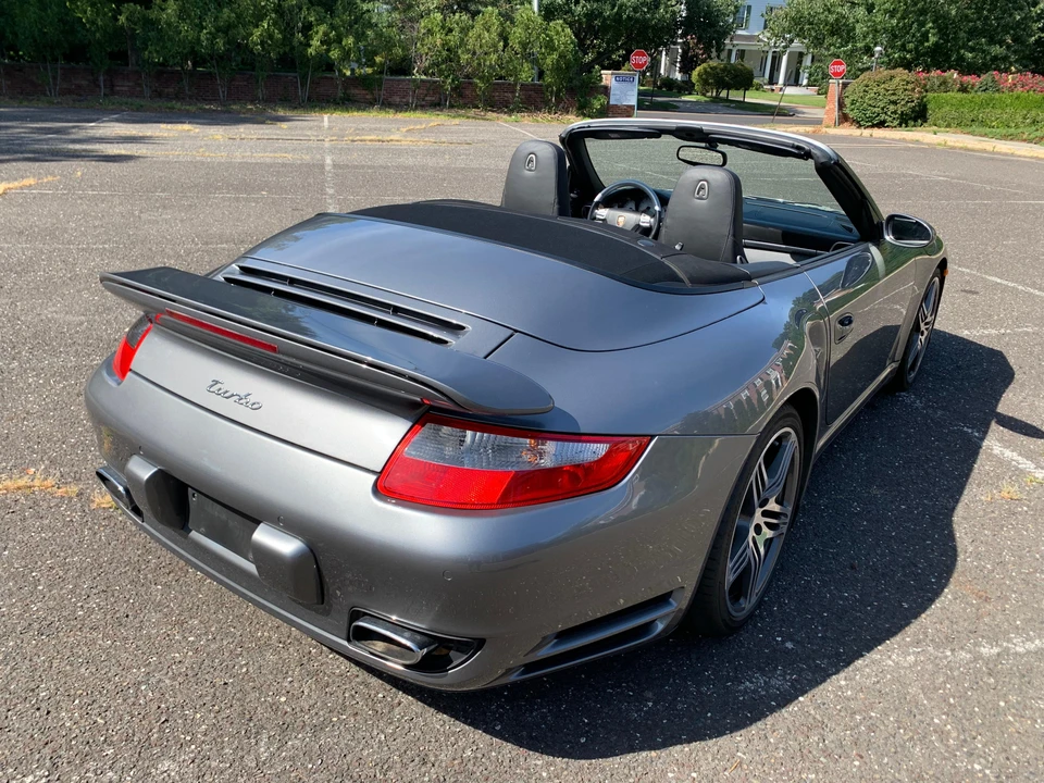 2009 Porsche 997 Turbo - Image 14 of 31