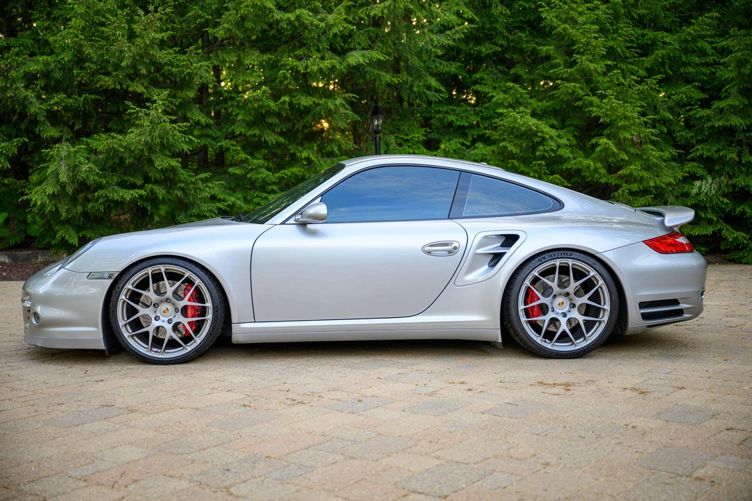 2009 Porsche 997 Turbo - Image 8 of 31