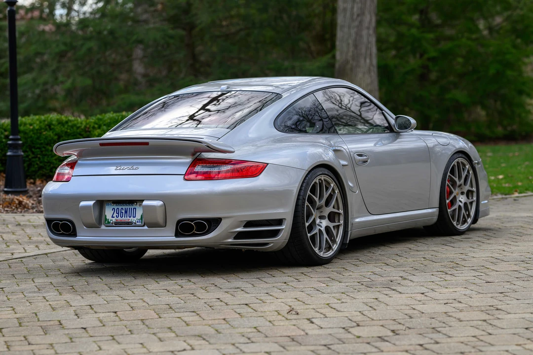 2009 Porsche 997 Turbo - Image 11 of 31