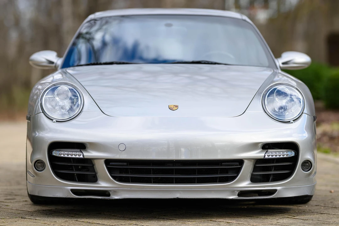 2009 Porsche 997 Turbo - Image 2 of 31