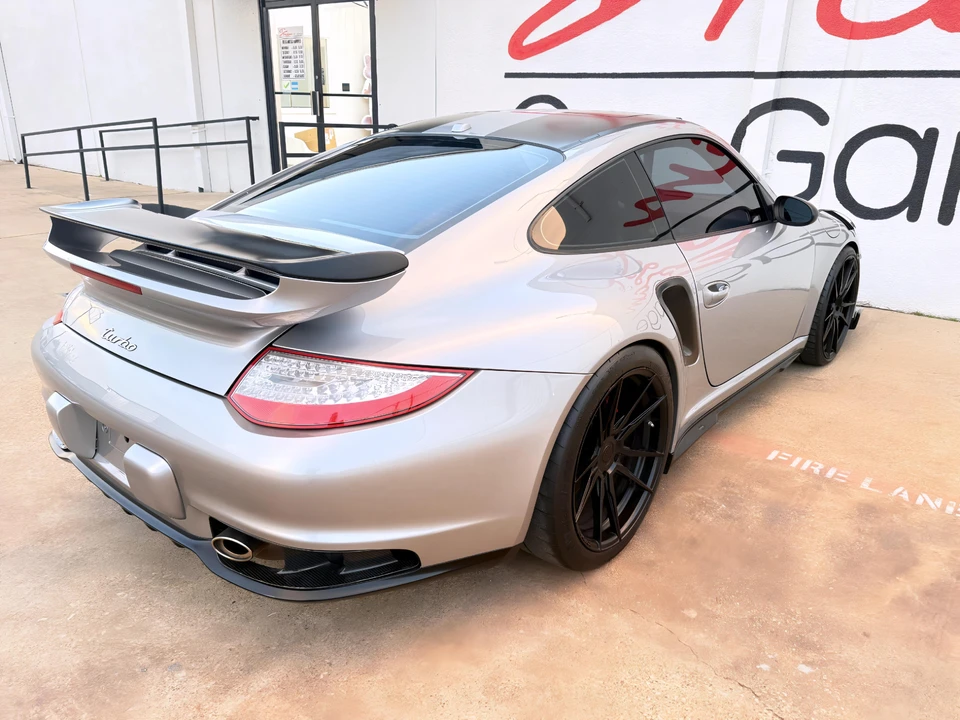 2009 Porsche 997 Turbo - Image 9 of 31