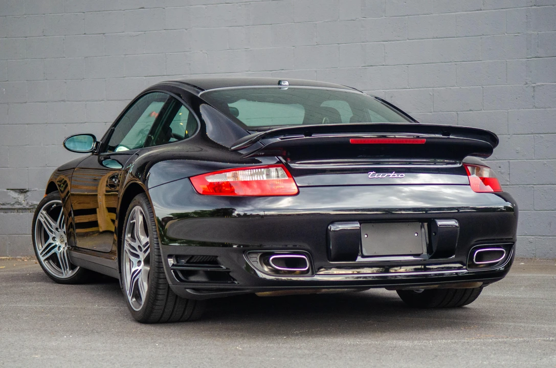 2009 Porsche 997 Turbo - Image 29 of 31