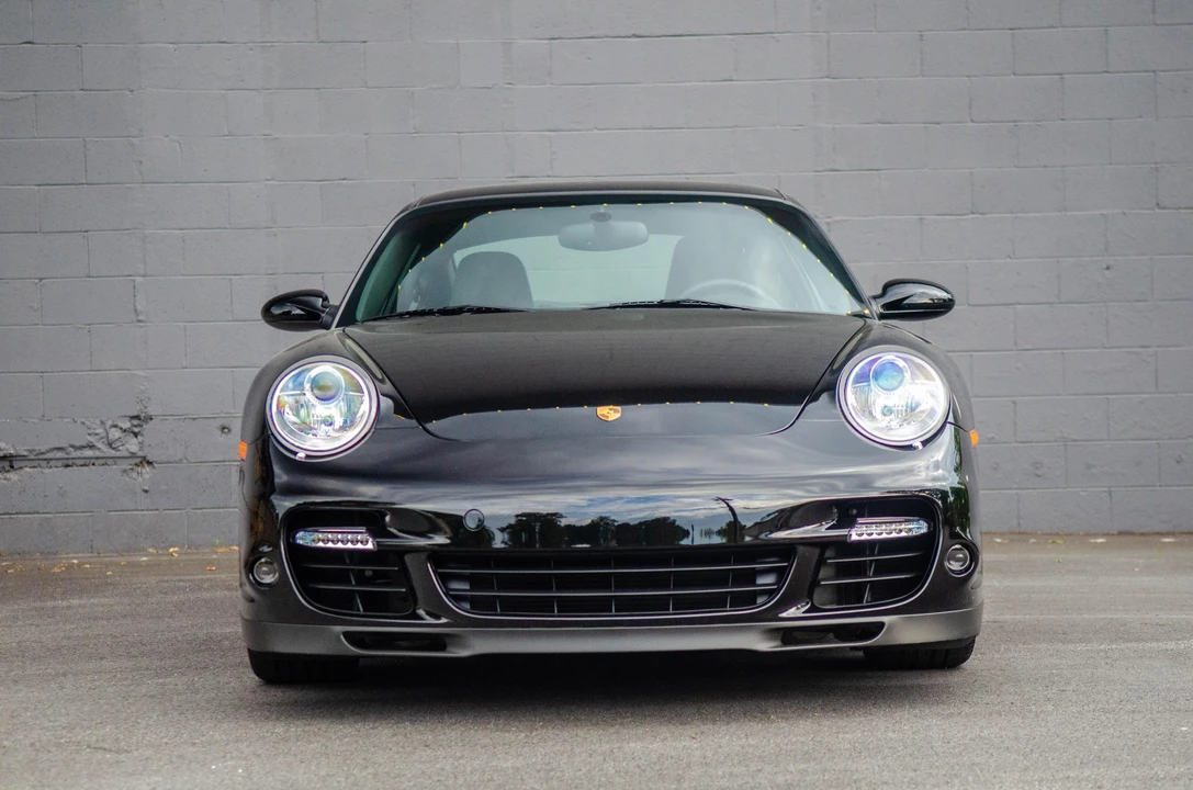 2009 Porsche 997 Turbo - Image 6 of 31