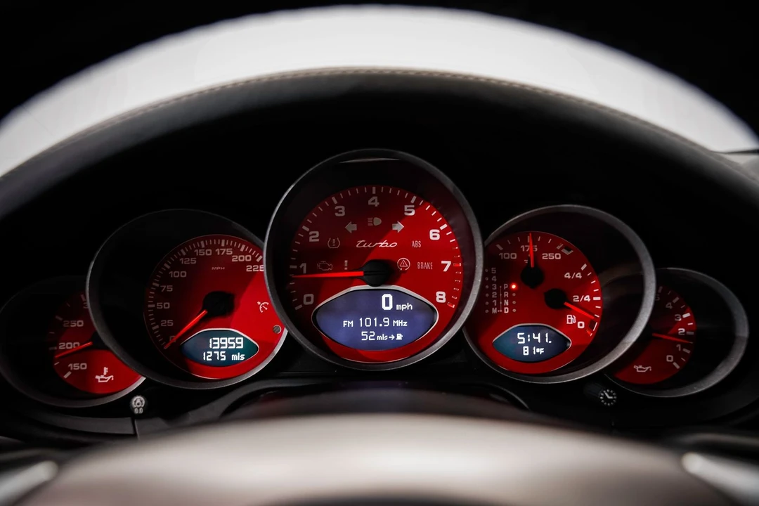 2009 Porsche 997 Turbo - Image 11 of 31