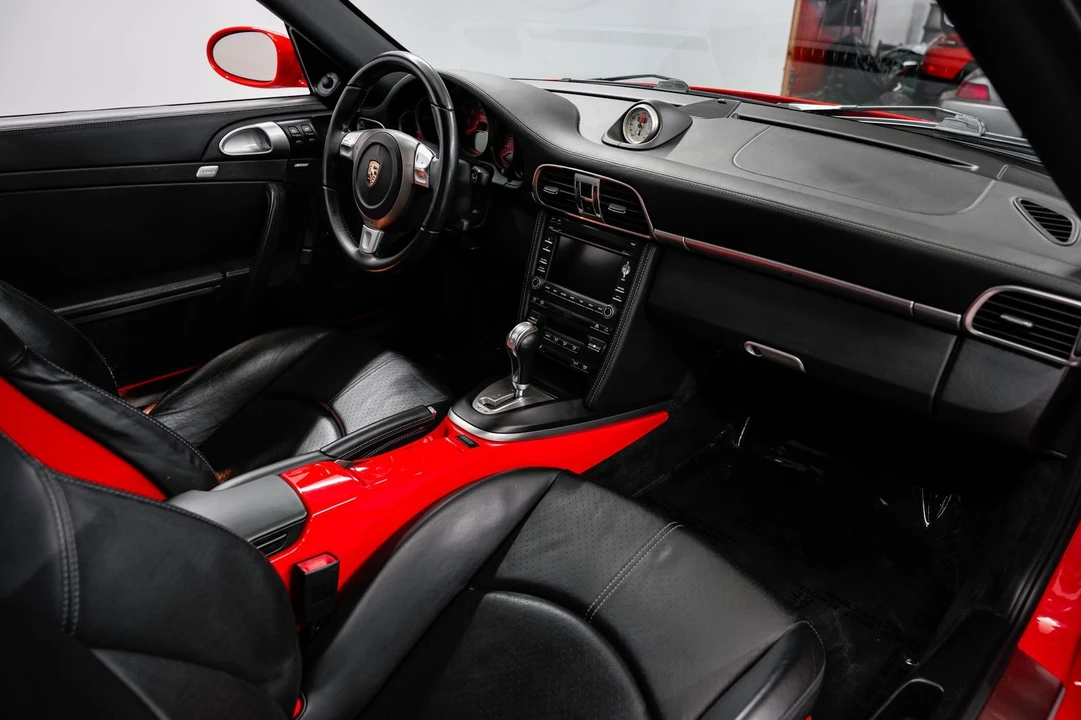 2009 Porsche 997 Turbo - Image 28 of 31