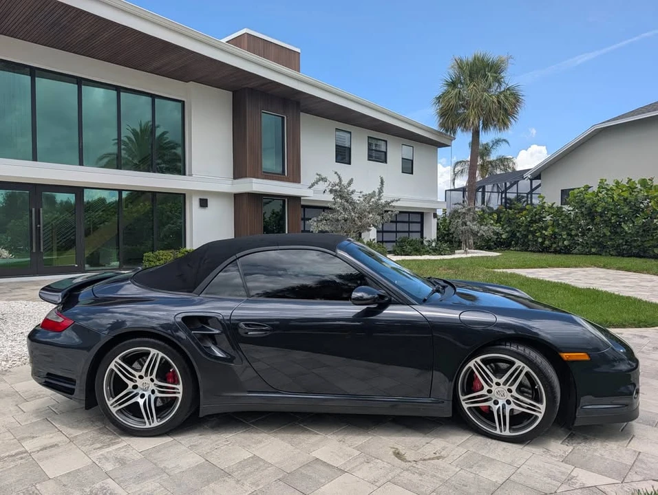 2009 Porsche 997 Turbo - Image 2 of 17