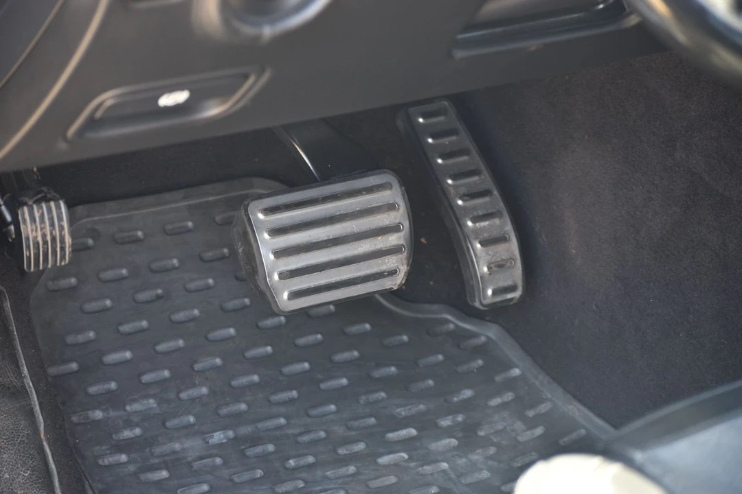 2009 Porsche 955/957 Cayenne GTS - Image 13 of 29
