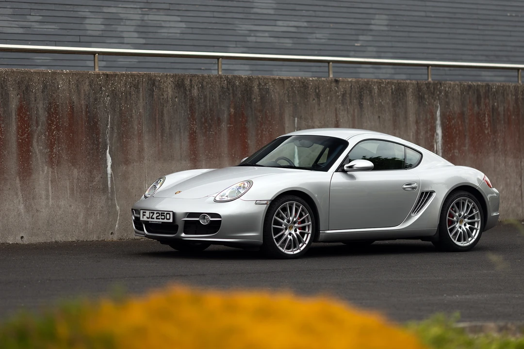 2009 Porsche 987 Cayman S - Image 27 of 31