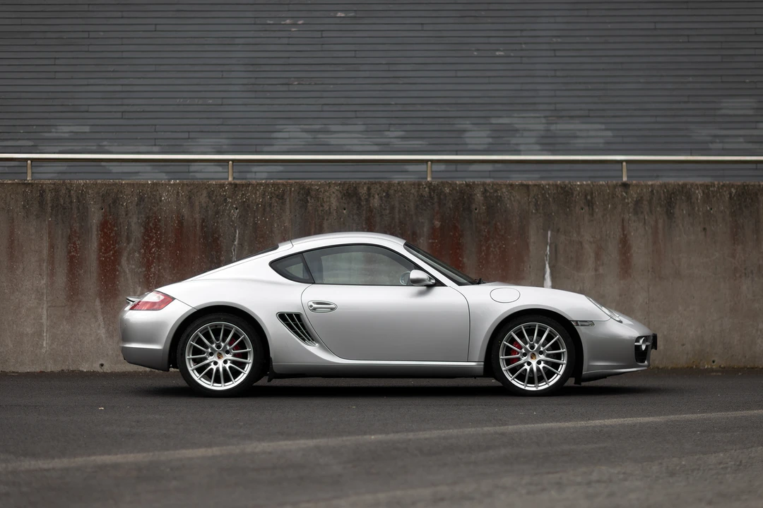 2009 Porsche 987 Cayman S - Image 16 of 31