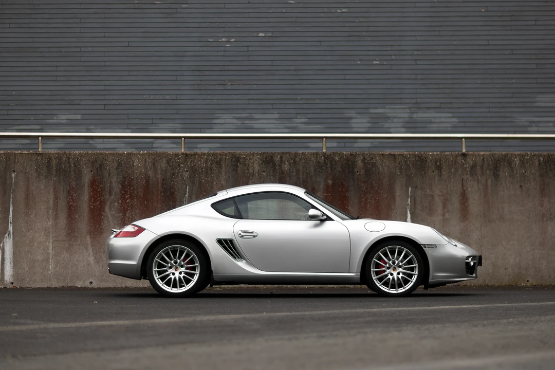 2009 Porsche 987 Cayman S - Image 8 of 31