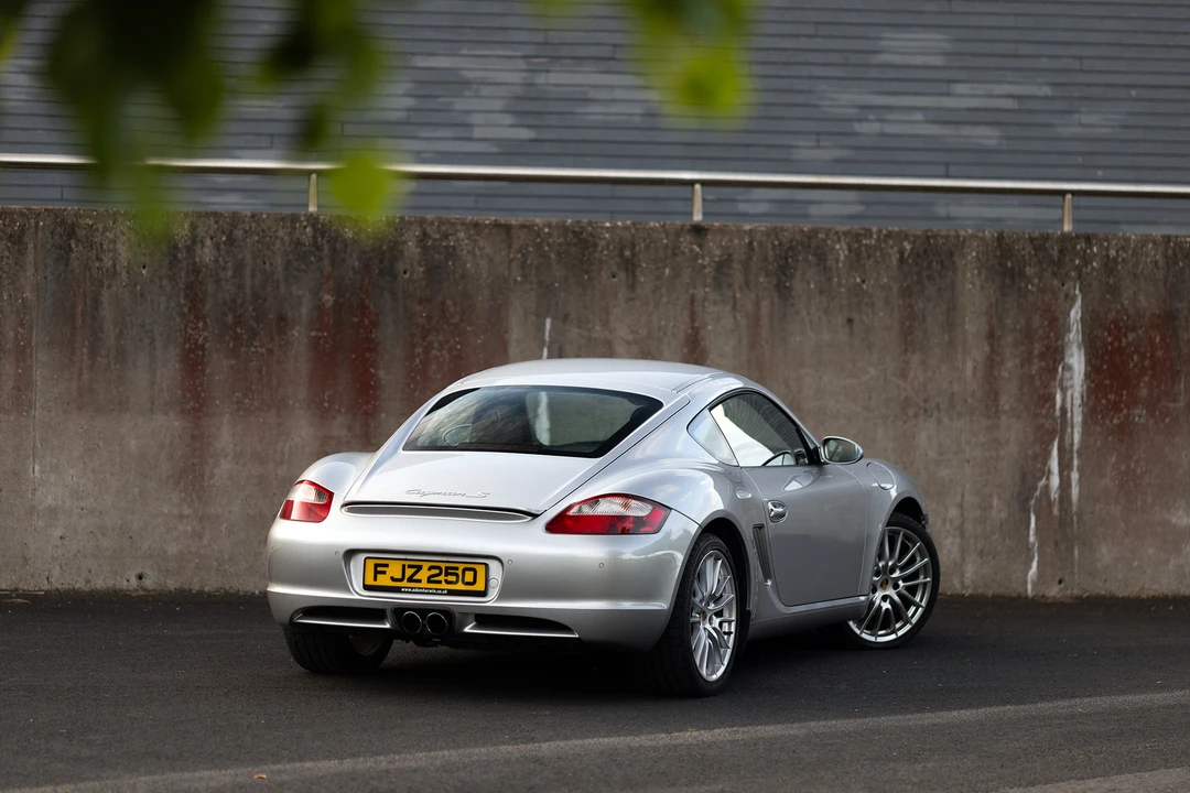 2009 Porsche 987 Cayman S - Image 15 of 31