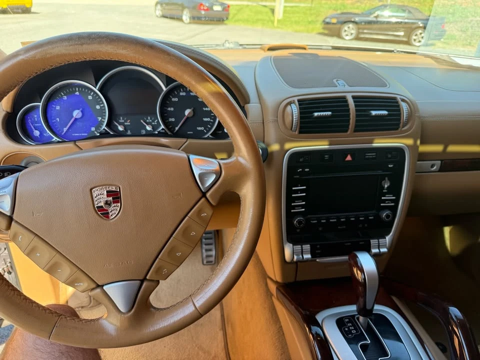 2009 Porsche 955/957 Cayenne - Image 16 of 20
