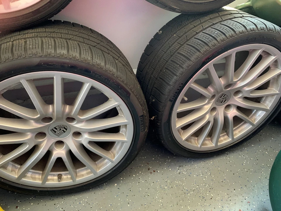 2009 Porsche 997 Carrera 4S - Image 11 of 16