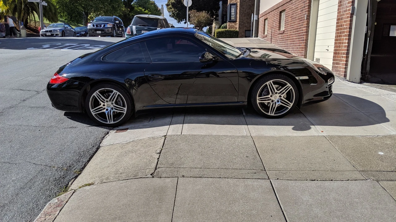 2009 Porsche 997 Carrera - Image 12 of 13