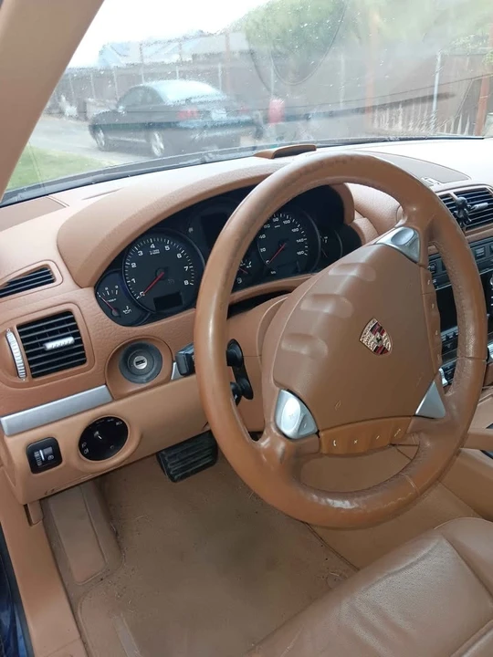 2009 Porsche 955/957 Cayenne - Image 7 of 9