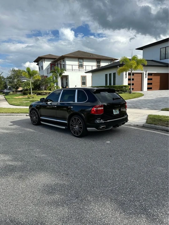2009 Porsche 955/957 Cayenne - Image 11 of 17