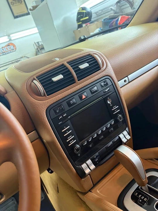 2009 Porsche 955/957 Cayenne - Image 4 of 10