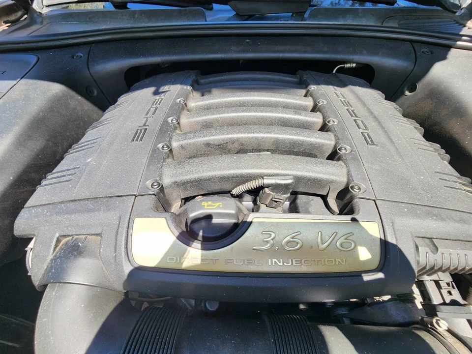 2009 Porsche 955/957 Cayenne - Image 2 of 21