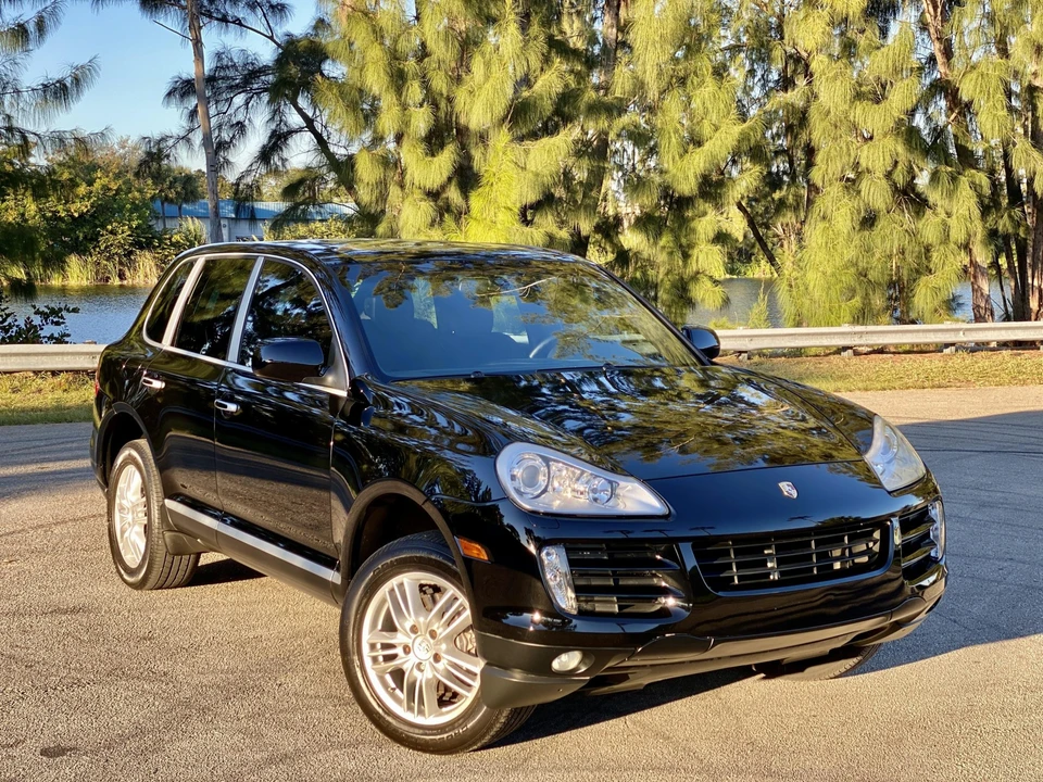 2009 Porsche 955/957 Cayenne - Image 14 of 31