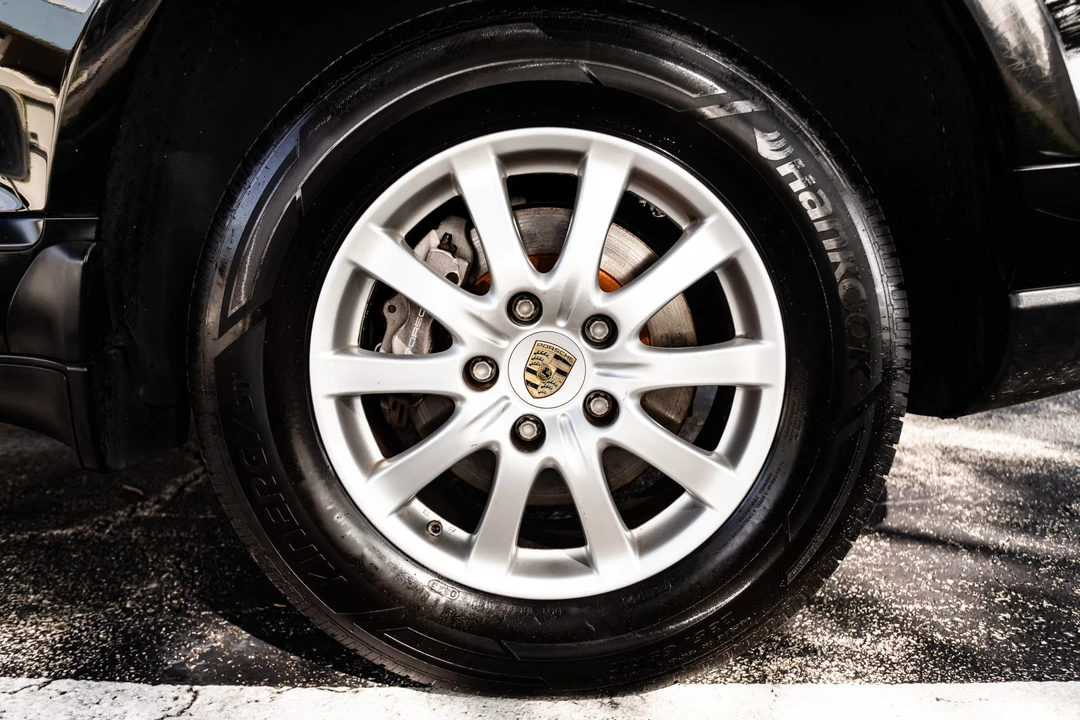 2009 Porsche 955/957 Cayenne - Image 28 of 31