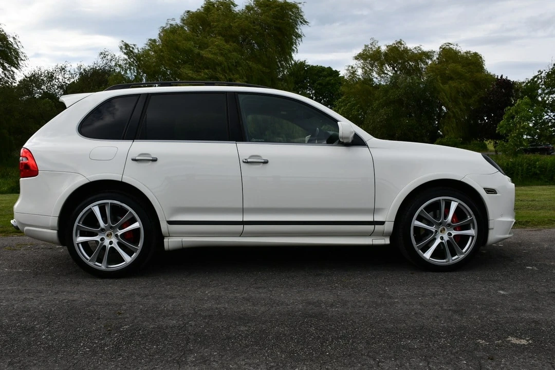 2009 Porsche 955/957 Cayenne GTS - Image 27 of 30