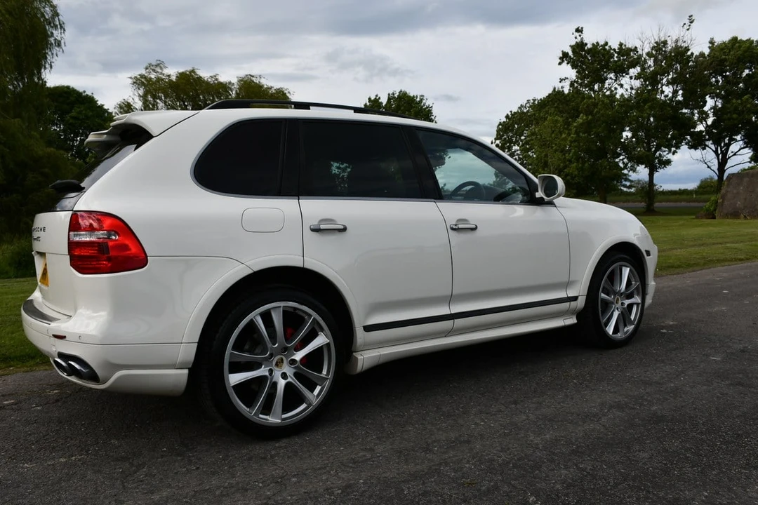 2009 Porsche 955/957 Cayenne GTS - Image 20 of 30