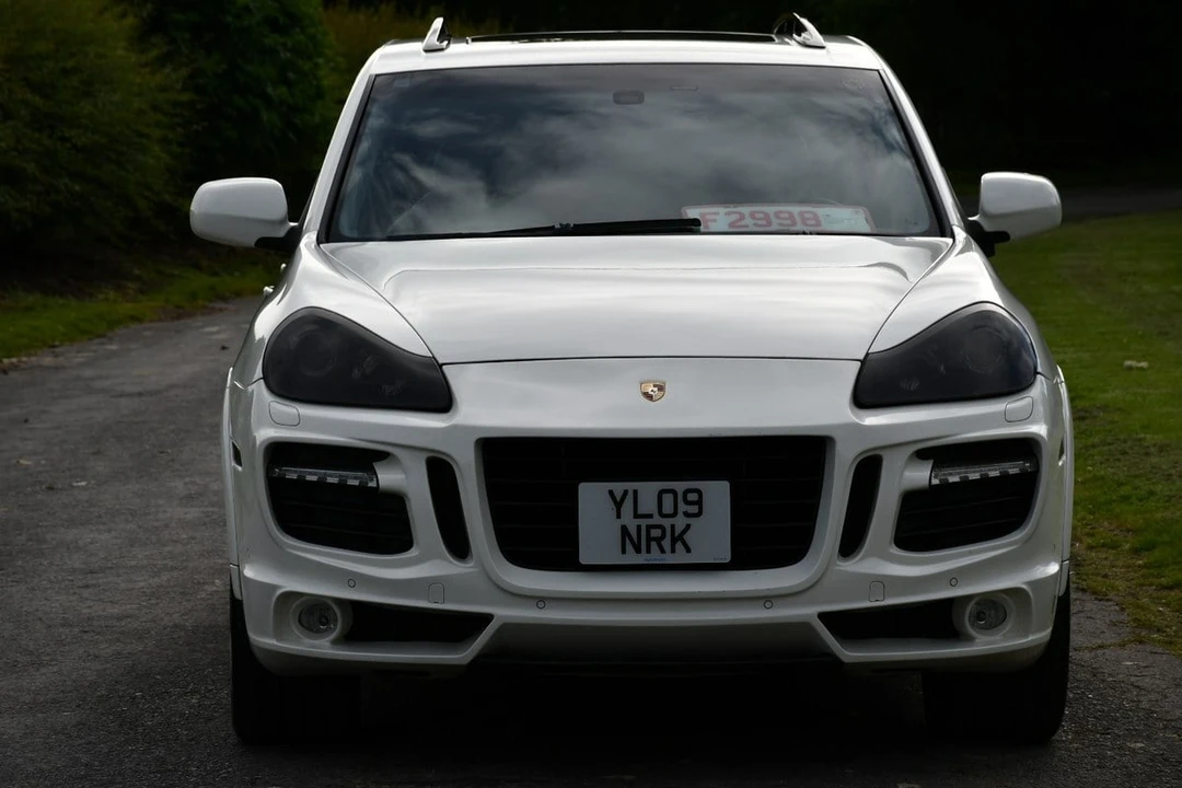 2009 Porsche 955/957 Cayenne GTS - Image 22 of 30